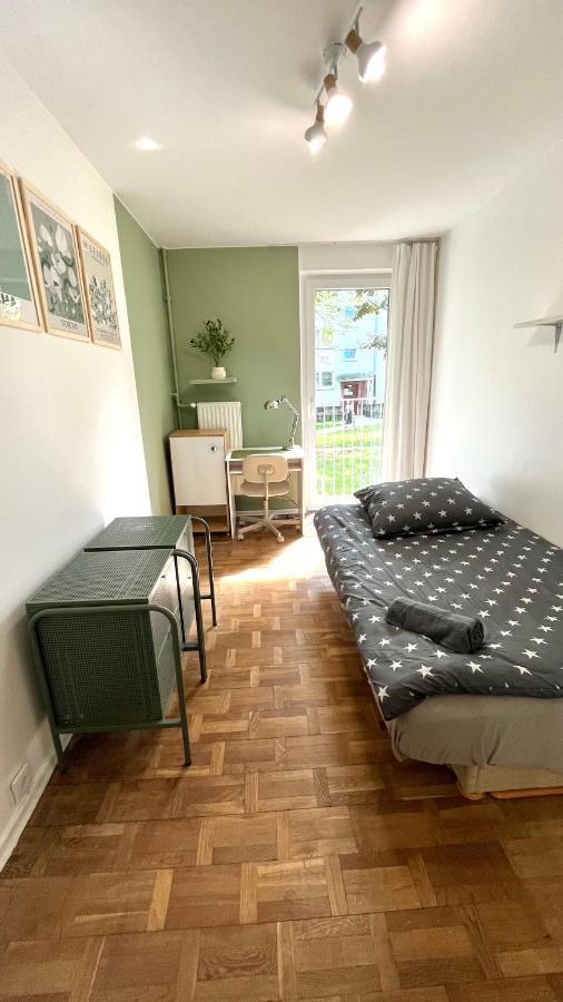 Warszawa Wola Pokoje Varsóvia Exterior foto